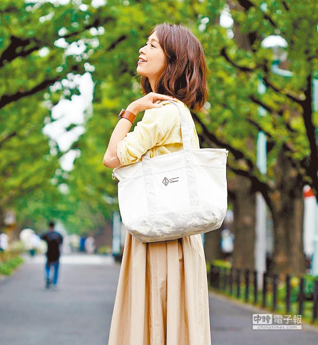 簡約實(shí)用 托特包大大吸引眼球，歡迎定制